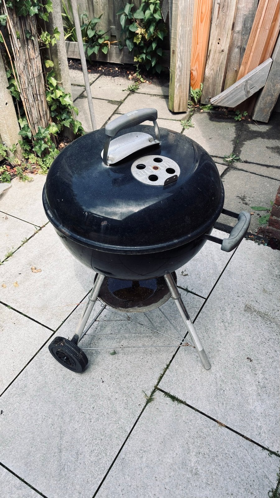 Weber Houtskoolbarbecue, Ophalen, Gebruikt