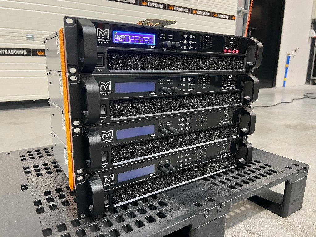 Martin Audio iKON iK42 Dante 4-channel amplifier (4x), Audio, Tv en Foto, Luidsprekers, Gebruikt, Overige typen, Ophalen of Verzenden