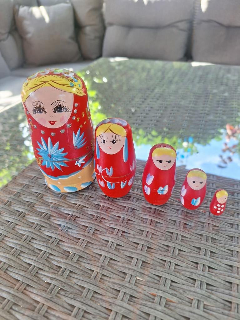 Matroesjka poppetjes, Verzamelen, Spaarpotten, Ophalen of Verzenden, Nieuw, Hout, Overige thema's