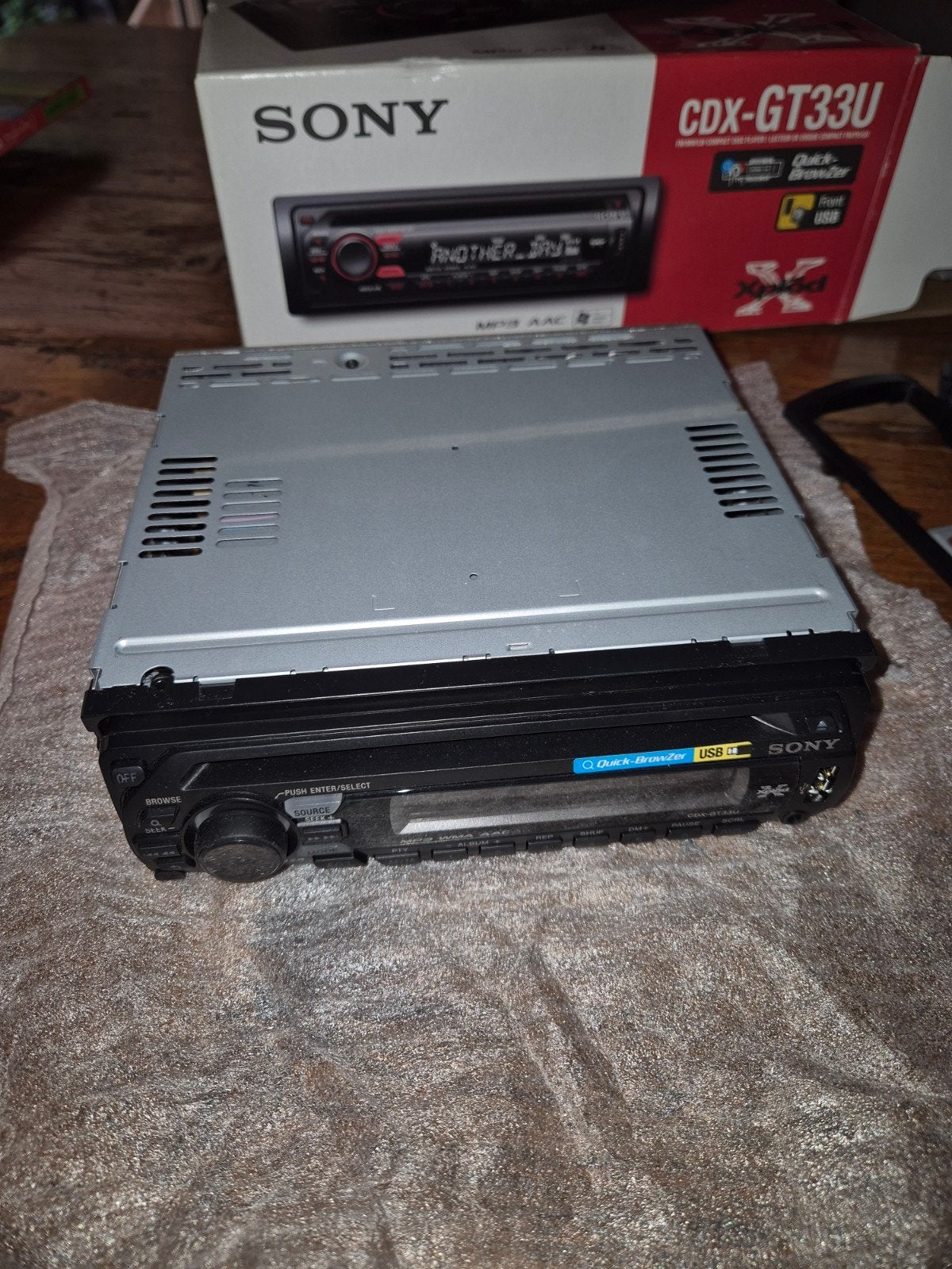 inbouw autoradio, Sony CDX-GT33U, zo goed als nieuw, Auto diversen, Ophalen, Zo goed als nieuw