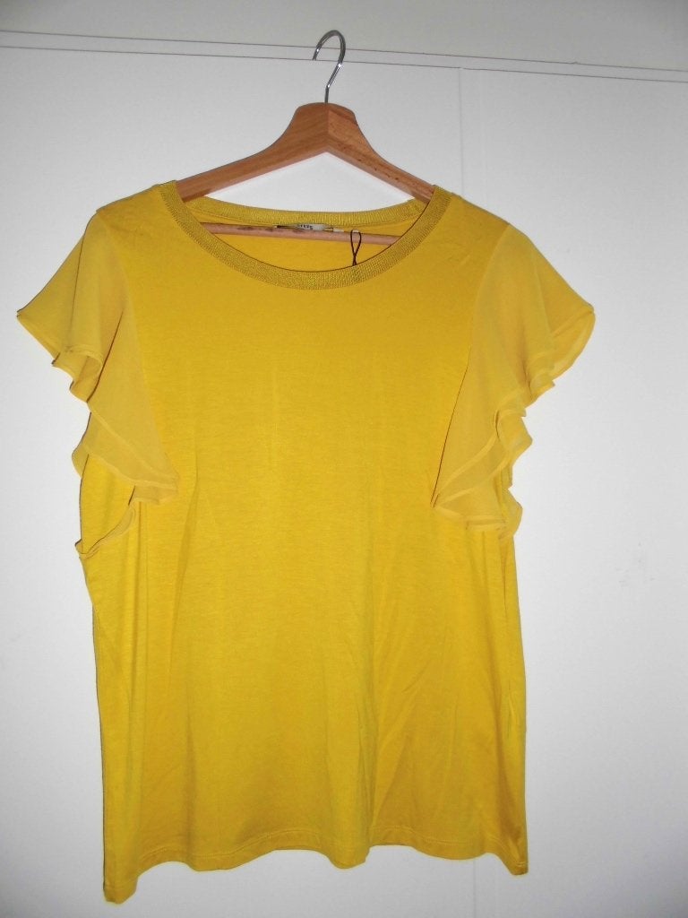 Steps top maat M, Kleding | Dames, Tops, Maat 38/40 (M), Geel, Ophalen of Verzenden, Zo goed als nieuw