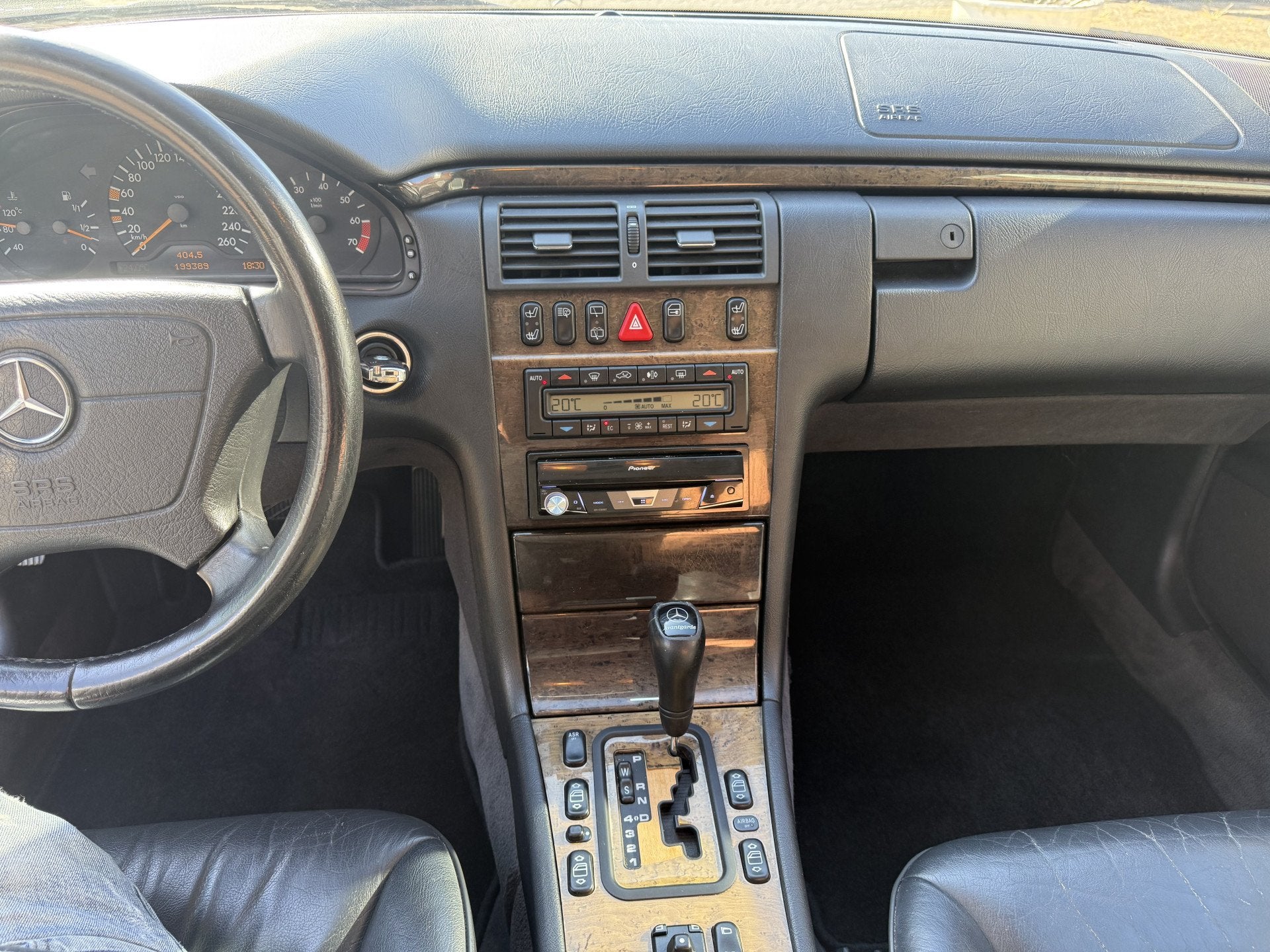 Mercedes-Benz E-Klasse Combi 320 Avantgarde 7 Persoons, foto 11