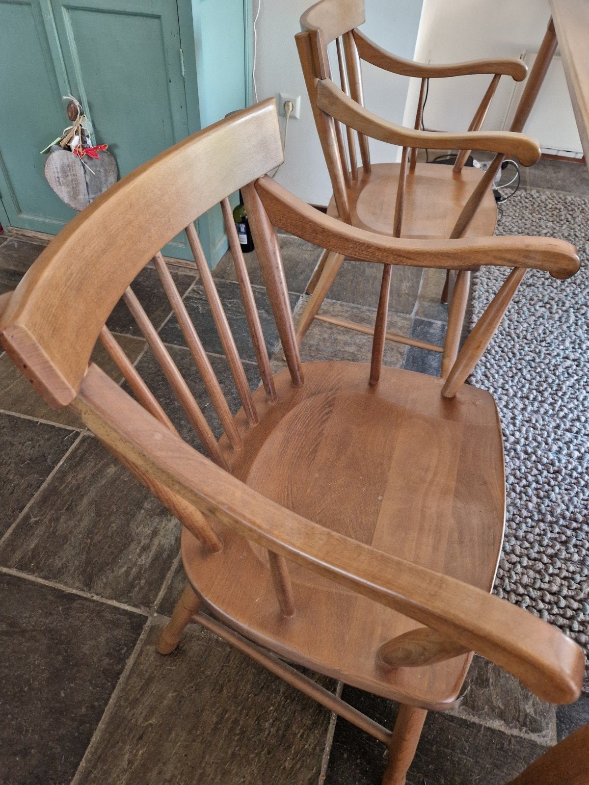 10 Eikenhouten raadszaal stoelen met armleuningen, Ophalen