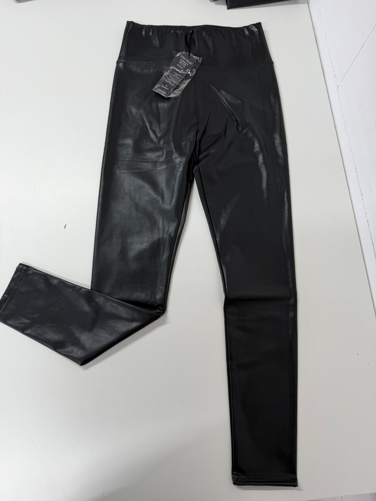 Restpartij Norfy leatherlook leggings + leren jeans, Ophalen of Verzenden, Zo goed als nieuw