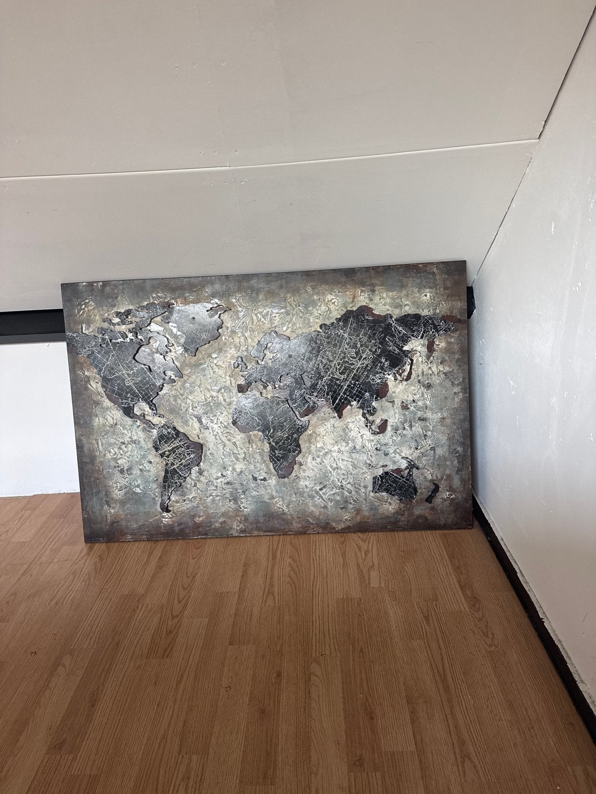 Grote metalen wereldkaart wanddecoratie, Ophalen, Metaal, Wandsculptuur, Gebruikt