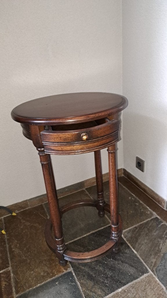 engels bijzet tafeltje, Ophalen, Minder dan 55 cm, Rond, Zo goed als nieuw