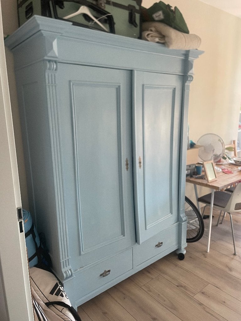 Grote blauwe vintage kast, Antiek en Kunst, Antiek | Meubels | Kasten, Ophalen