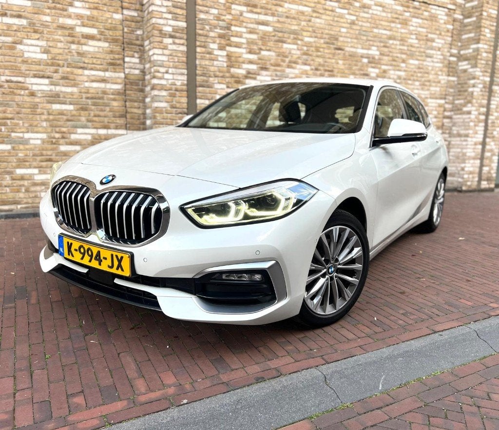 BMW 1-serie 118i Business Edition'21|Apple carplay & Android, Dealer onderhouden, 136 pk, 700 kg, Autonomous Driving