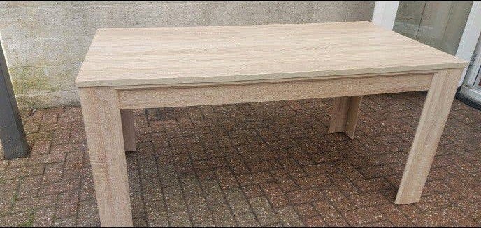 Eettafel in lichte houtkleur, Ophalen, Gebruikt, 50 tot 100 cm, Vier personen