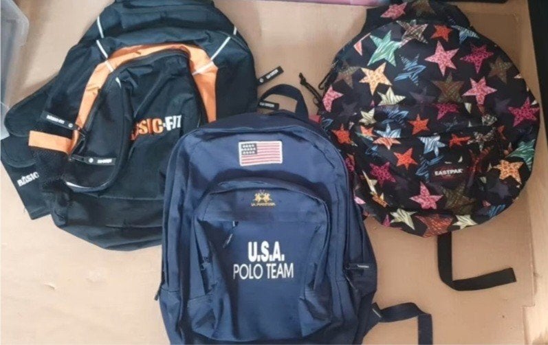 Drie Rugtassen. Eastpak, Polo. Basic fit. Nieuw., Ophalen of Verzenden, Nieuw, 30 cm of meer