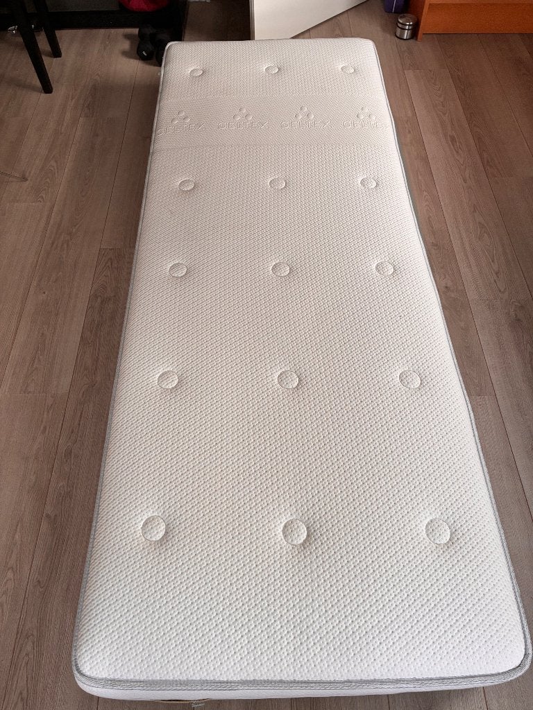 Matras 210x80x22cm, Ophalen, Eenpersoons, 210 cm, Zo goed als nieuw