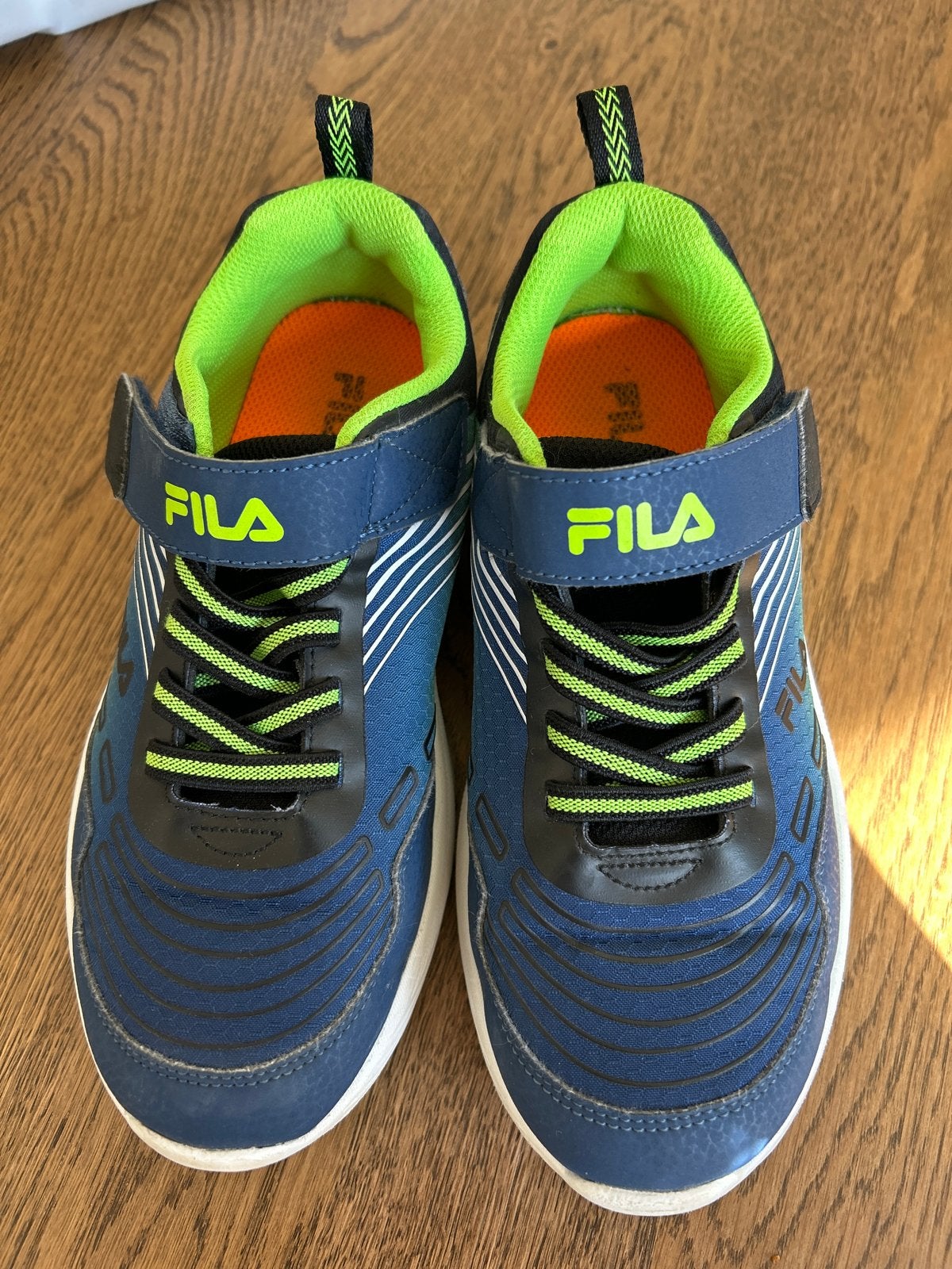 Fila sportschoenen maat 35, Ophalen of Verzenden, Gebruikt, Jongen of Meisje, Sportschoenen