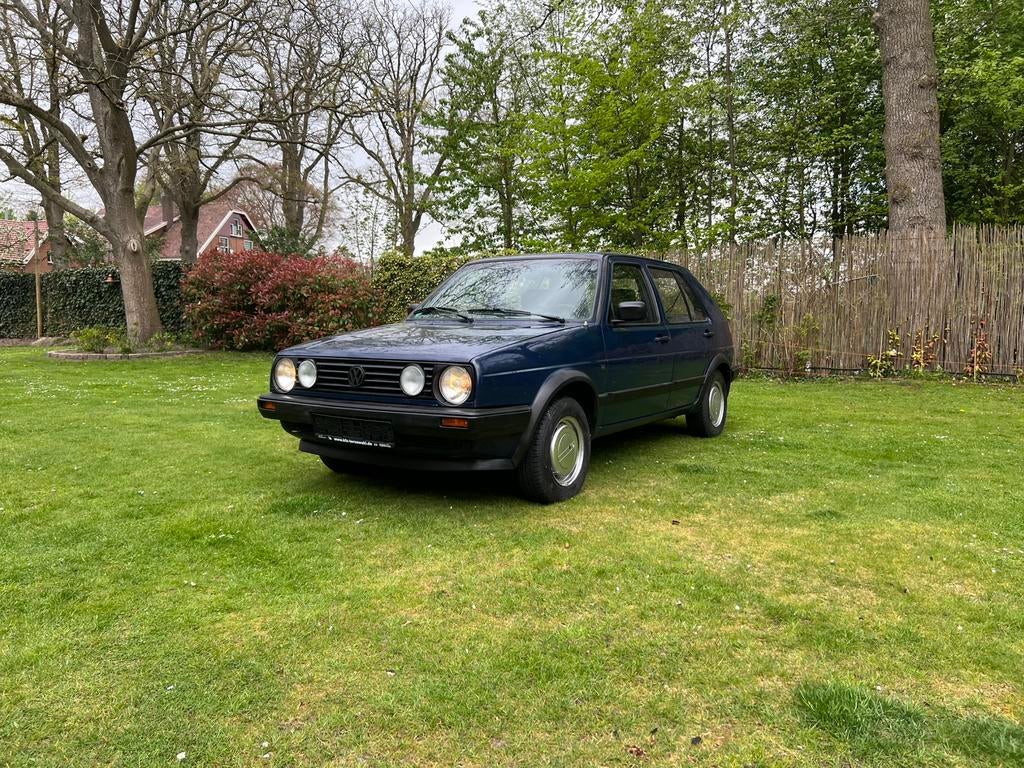 Gereserveerd Volkswagen golf II 1.3 gl blauw gti vr6, Auto's, Voorwielaandrijving, Stof, 1 pk, Euro 6
