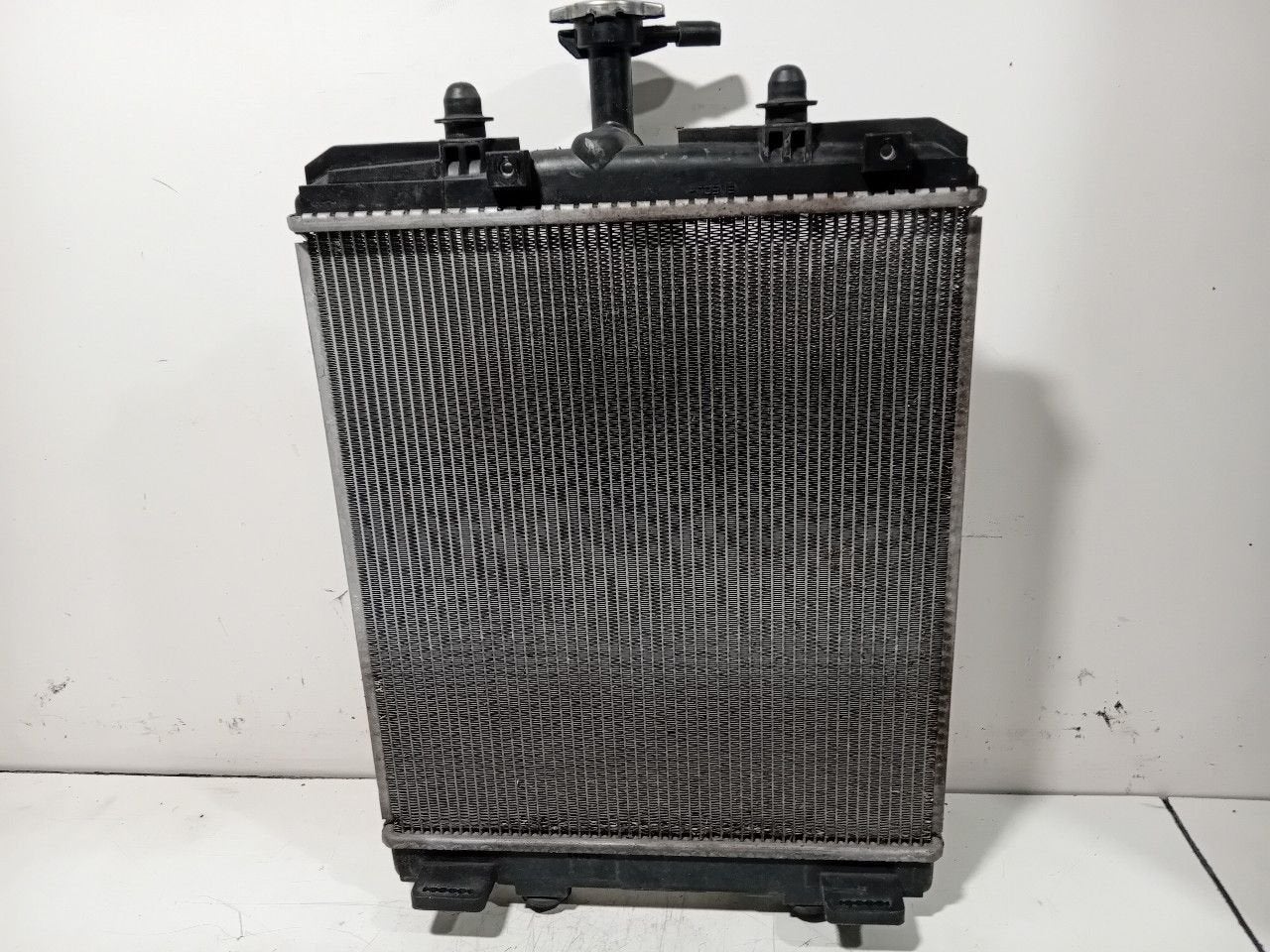 Radiateur Toyota Aygo, Onderdelen@venauto.nl, Van der Ven Autorecycling B.V., Gebruikt, Ettenseweg 76, 4706 PB Roosendaal, The Netherlands