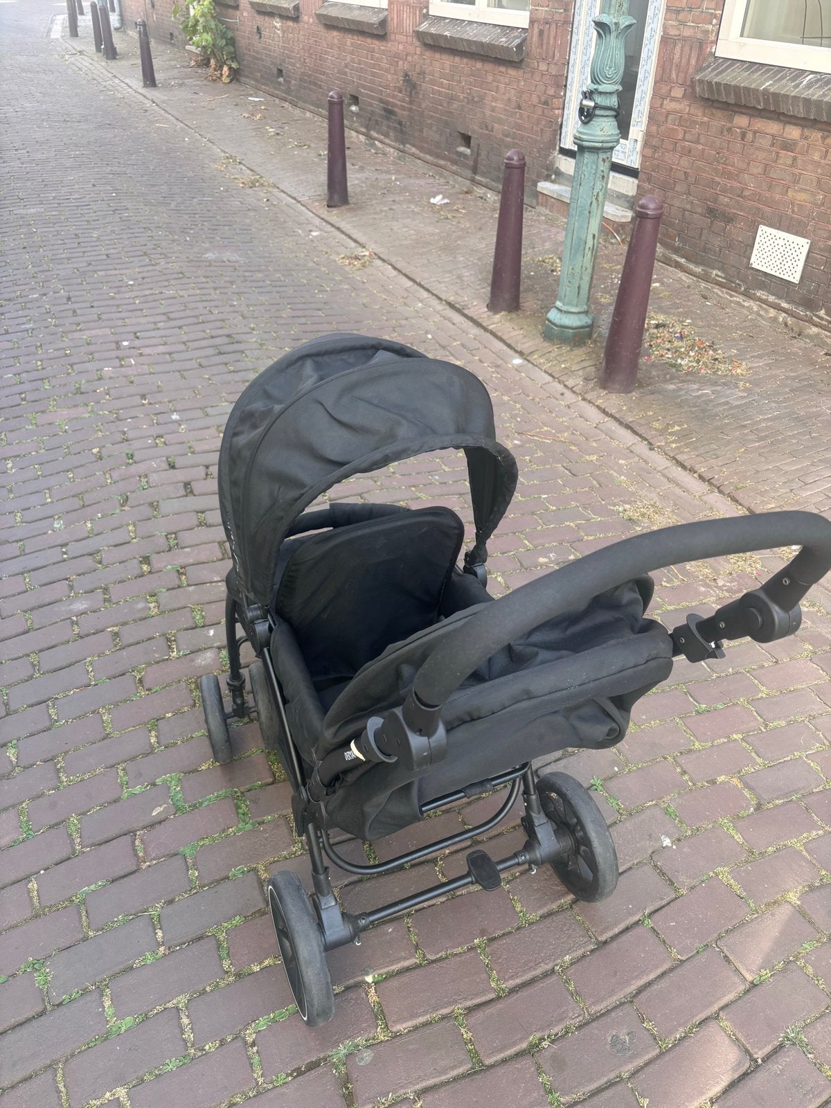 Zwarte Duowagen/Combiwagen - Gebruikt, Kinderen en Baby's, Kinderwagens en Combinaties, Overige merken, Gebruikt, Duowagen, Ophalen of Verzenden