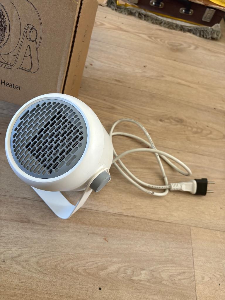 Ventilator Fan Heater met koel optie., Ophalen of Verzenden, Zo goed als nieuw, Tafelventilator