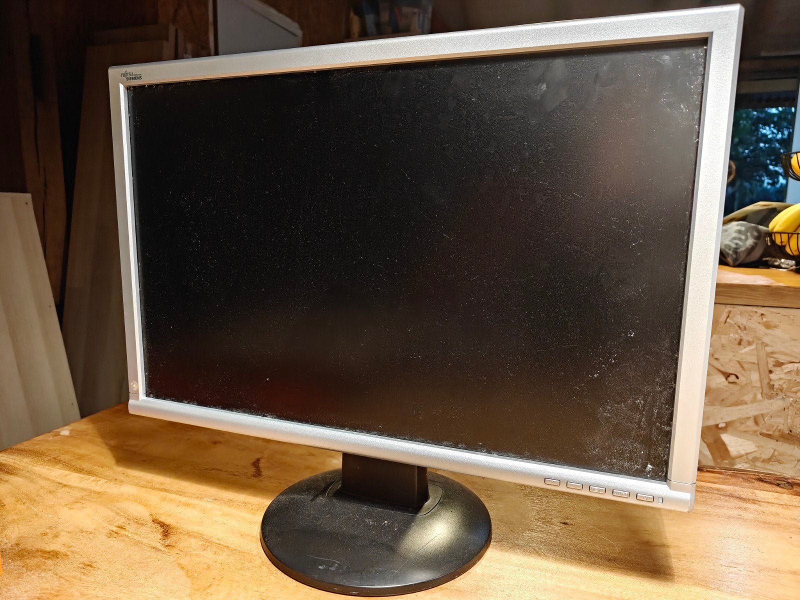 Fujitsu Siemens Scaleoview L22W-3 LCD Monitor, Computers en Software, Ophalen of Verzenden, Fujitsu Siemens