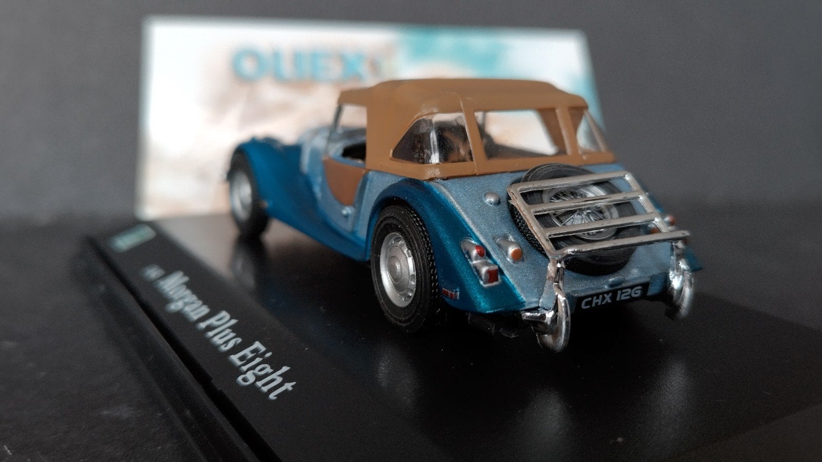 Morgan Plus 8 1:43 Oliex Cararama Pol, Hobby en Vrije tijd, Modelauto's | 1:43, Overige merken, Auto, Verzenden, .