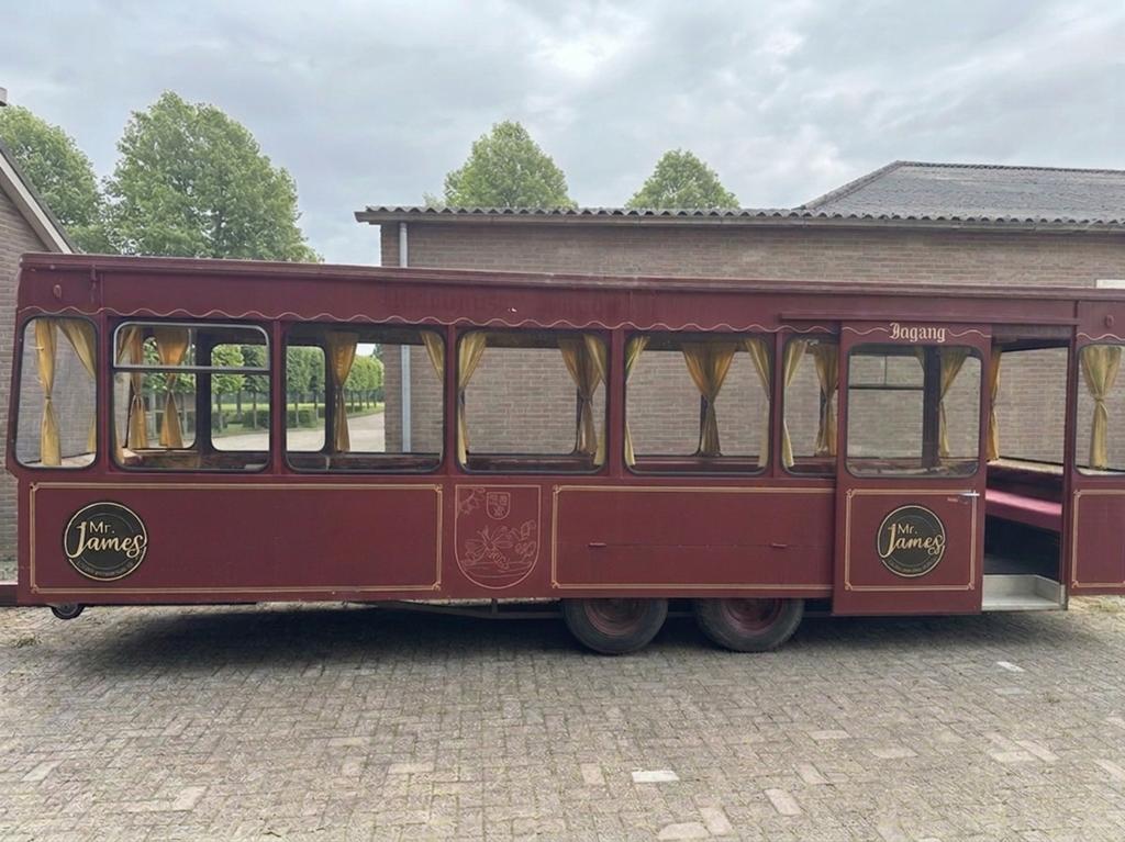 Oude tram te koop voor trekker of auto, Ophalen, Gebruikt