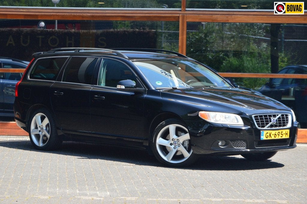 Volvo V70 2.5T | Stoelverwarming | Automaat | Cruise | Perfe, Auto's, Volvo, Metallic lak, Zwart, 1574 kg, Leder en Stof