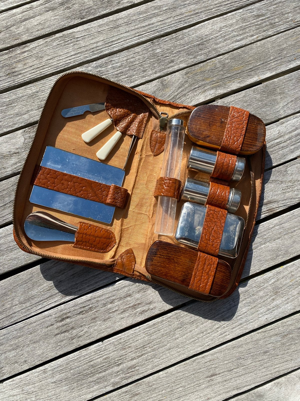 Vintage Reis Toiletset in Etui - Made in England, Antiek en Kunst, Ophalen