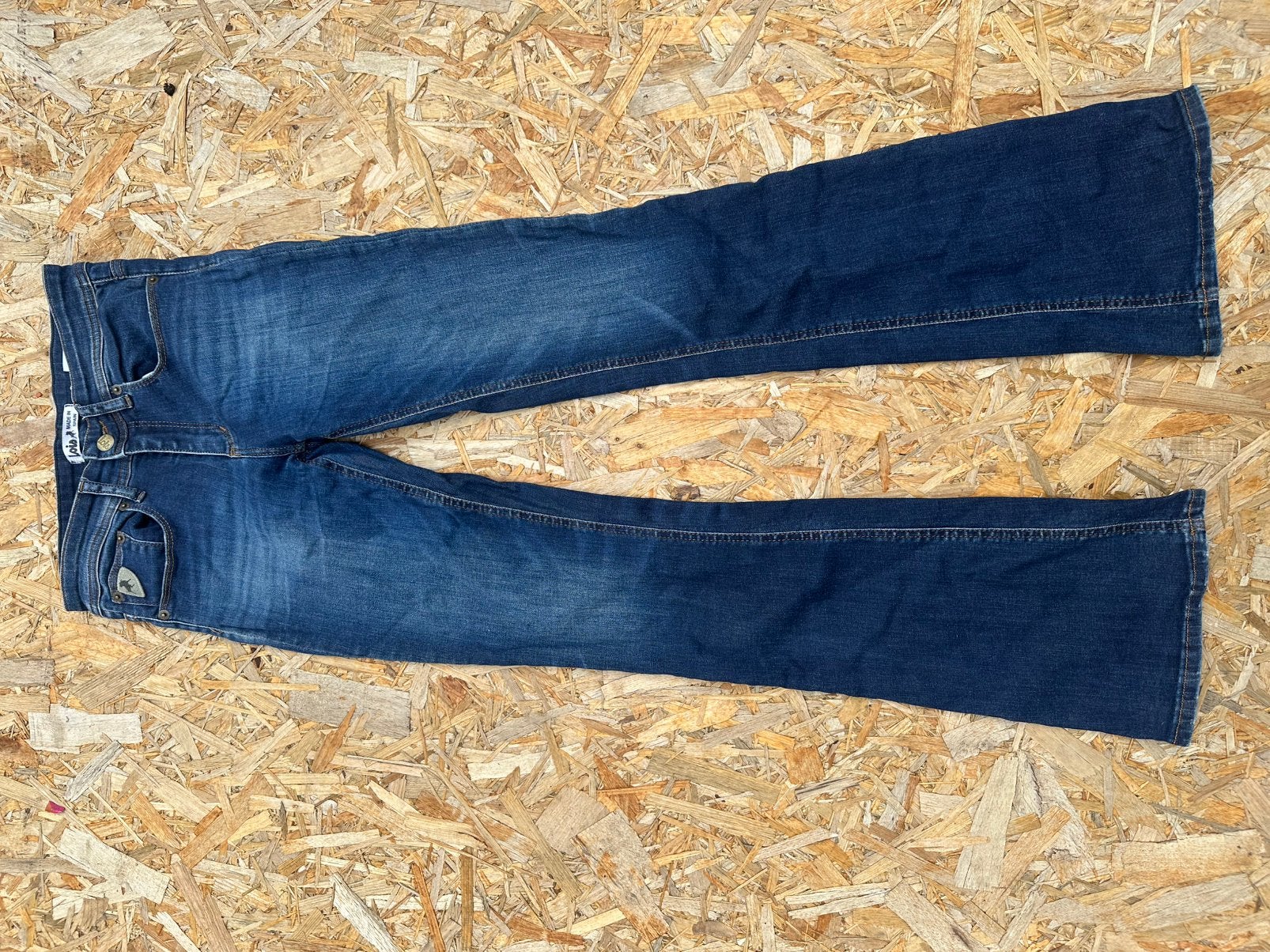 Lois flair mt 27/32, Ophalen of Verzenden, Zo goed als nieuw, Blauw, W27 (confectie 34) of kleiner