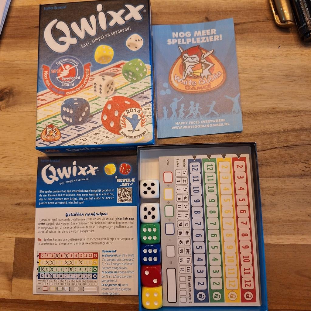 Qwixx dobbelspel: snel, simpel en spannend!, Vijf spelers of meer, Ophalen of Verzenden, Gebruikt, White Goblin Games