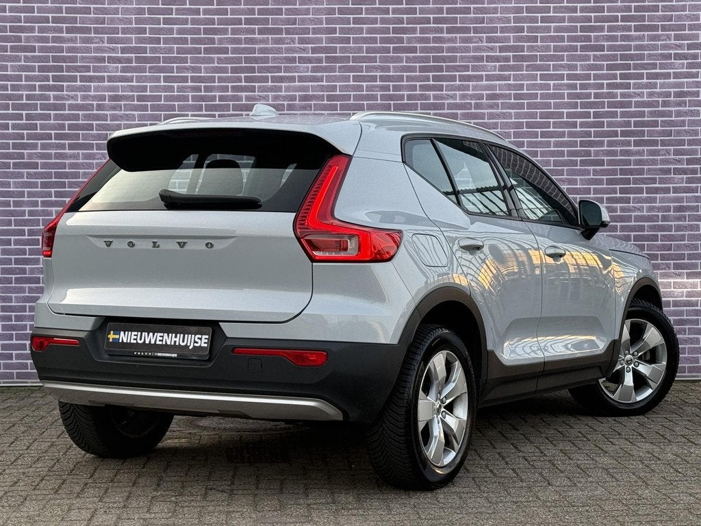 Volvo XC40 1.5 T2 Momentum Business | LED | Keyless Entry/St, Auto's, Volvo, Voorwielaandrijving, Stof, Gebruikt, Euro 6