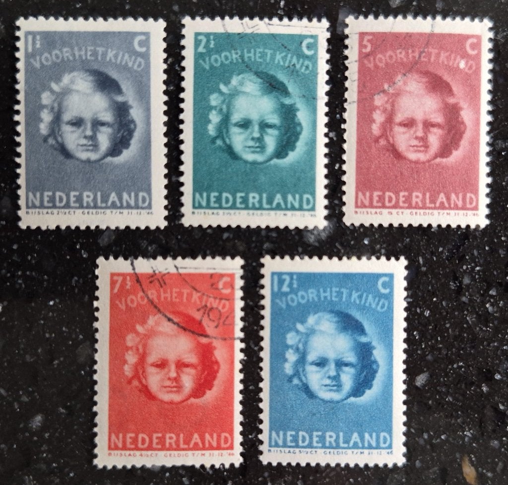 POSTZEGELS NEDERLAND 1945 KINDERZEGELS GESTEMPELD, Postzegels en Munten, Postzegels | Nederland, Verzenden, Na 1940, Gestempeld
