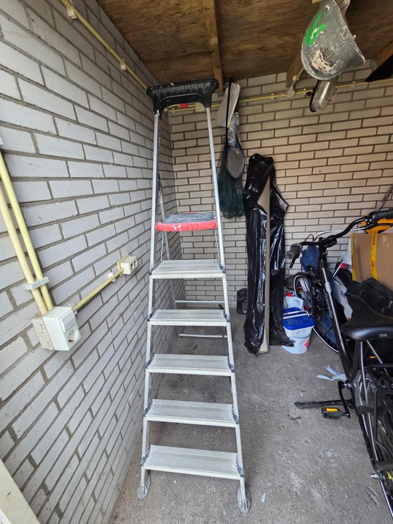 Altrex Double Decker huishoudtrap - anti- slip, Doe-het-zelf en Verbouw, Ladders en Trappen, Ophalen, Minder dan 2 meter
