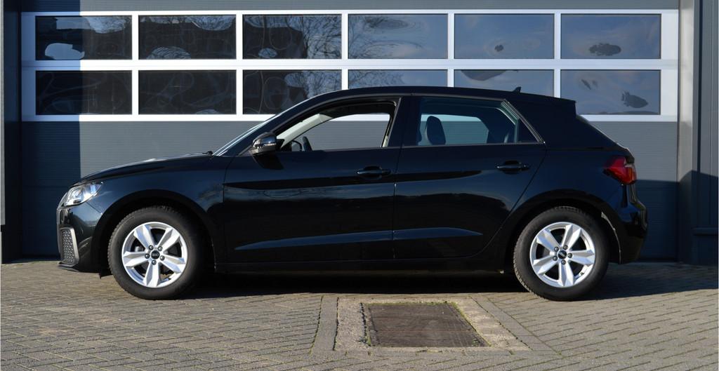 Audi A1 Sportback 25 TFSI Pro Line | Virtual cockpit/Carplay, Auto's, 12 maanden, Euro 6, Zwart, Bedrijf