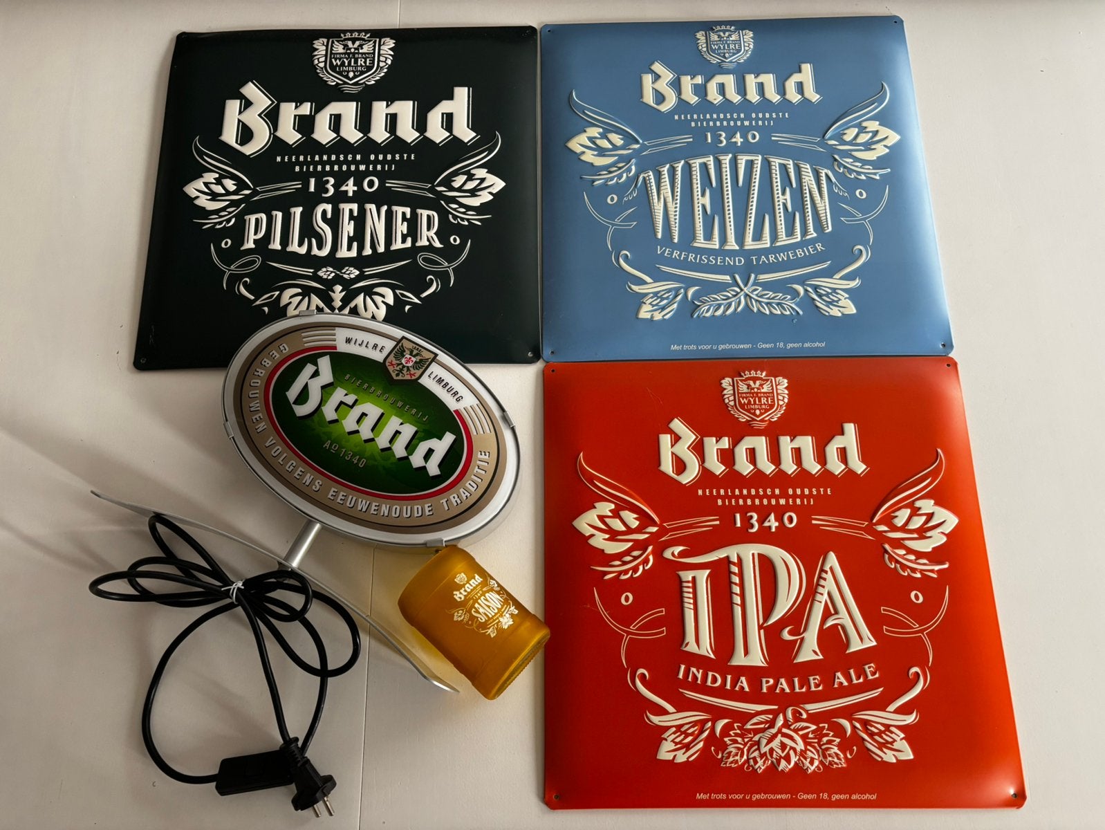 Brand bier lichtbak plus extra's, Verzamelen, Ophalen of Verzenden, Zo goed als nieuw, Reclamebord, Plaat of Schild, Brand