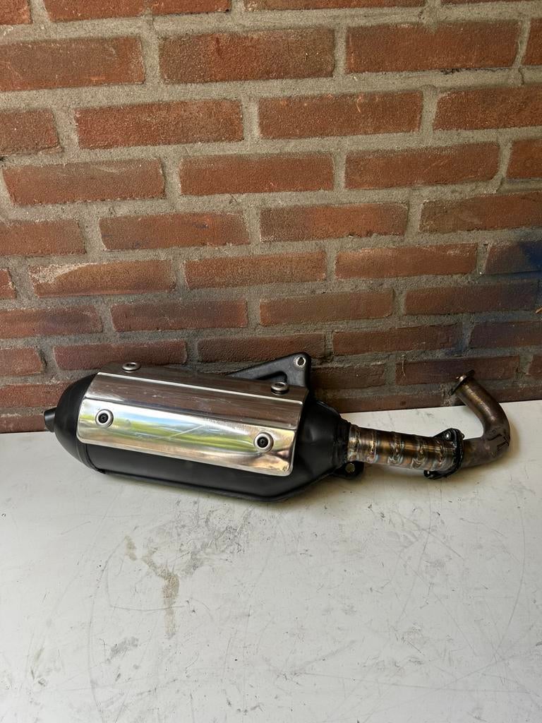 Sm06 tzt uitlaat 180cc, Ophalen of Verzenden