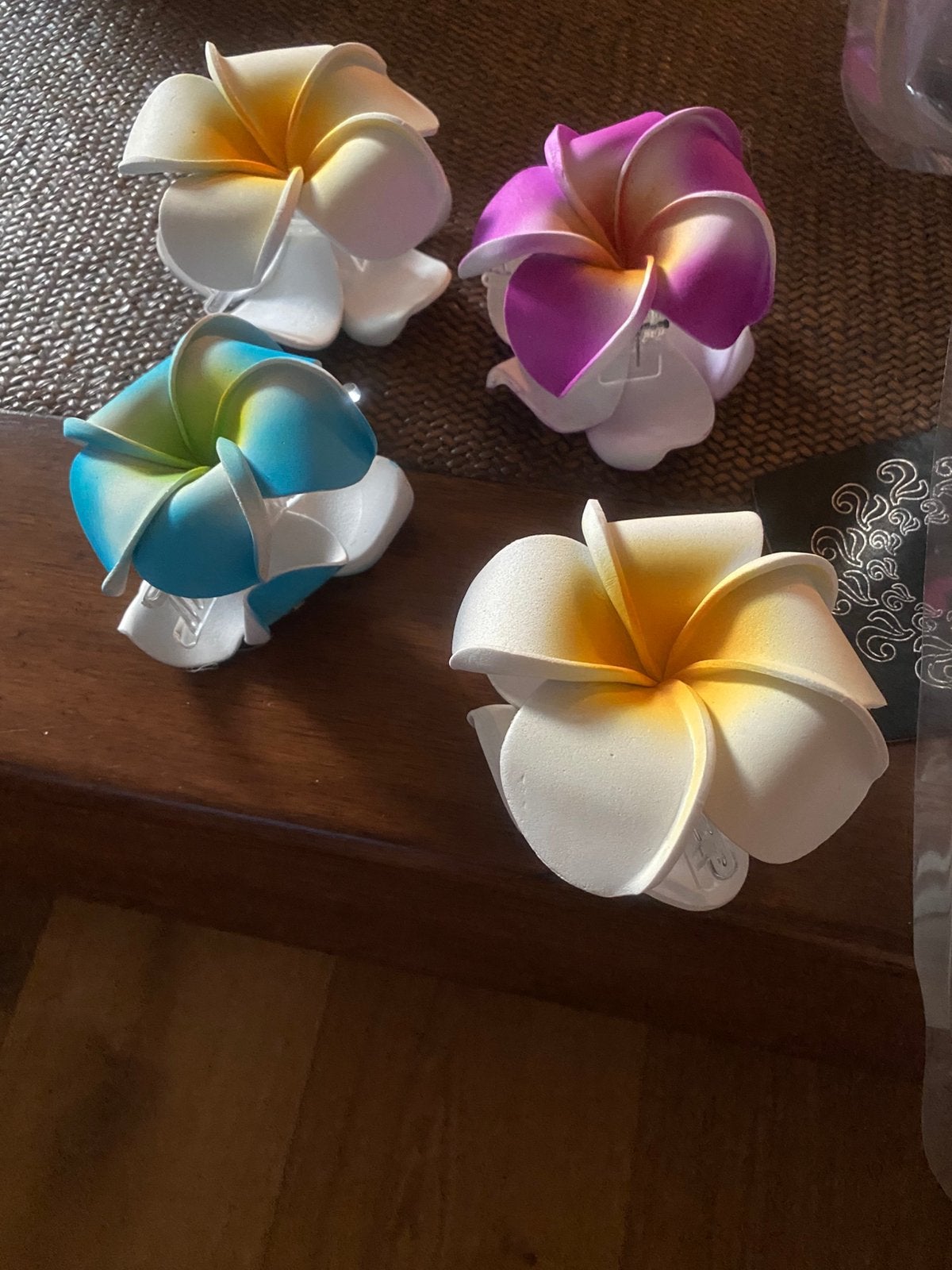 Te koop gekleur haarclip, Ophalen of Verzenden, Nieuw, Haarspeld
