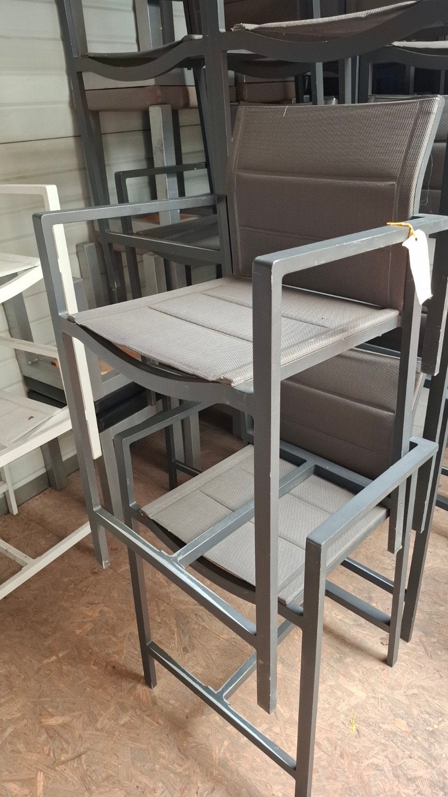 34 outdoor barkruk DIPHANO outdoor horeca design partij set, 5 krukken of meer, Ophalen of Verzenden, Gebruikt, 60 tot 90 cm