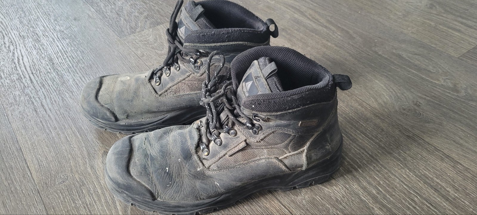Delta Plus Werkschoenen Maat 45 stalen neus, Ophalen of Verzenden, Gebruikt