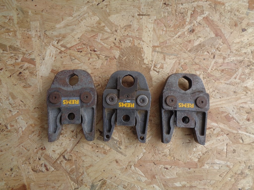 Rems m22 h26 m28 persbekken, Ophalen, Gebruikt