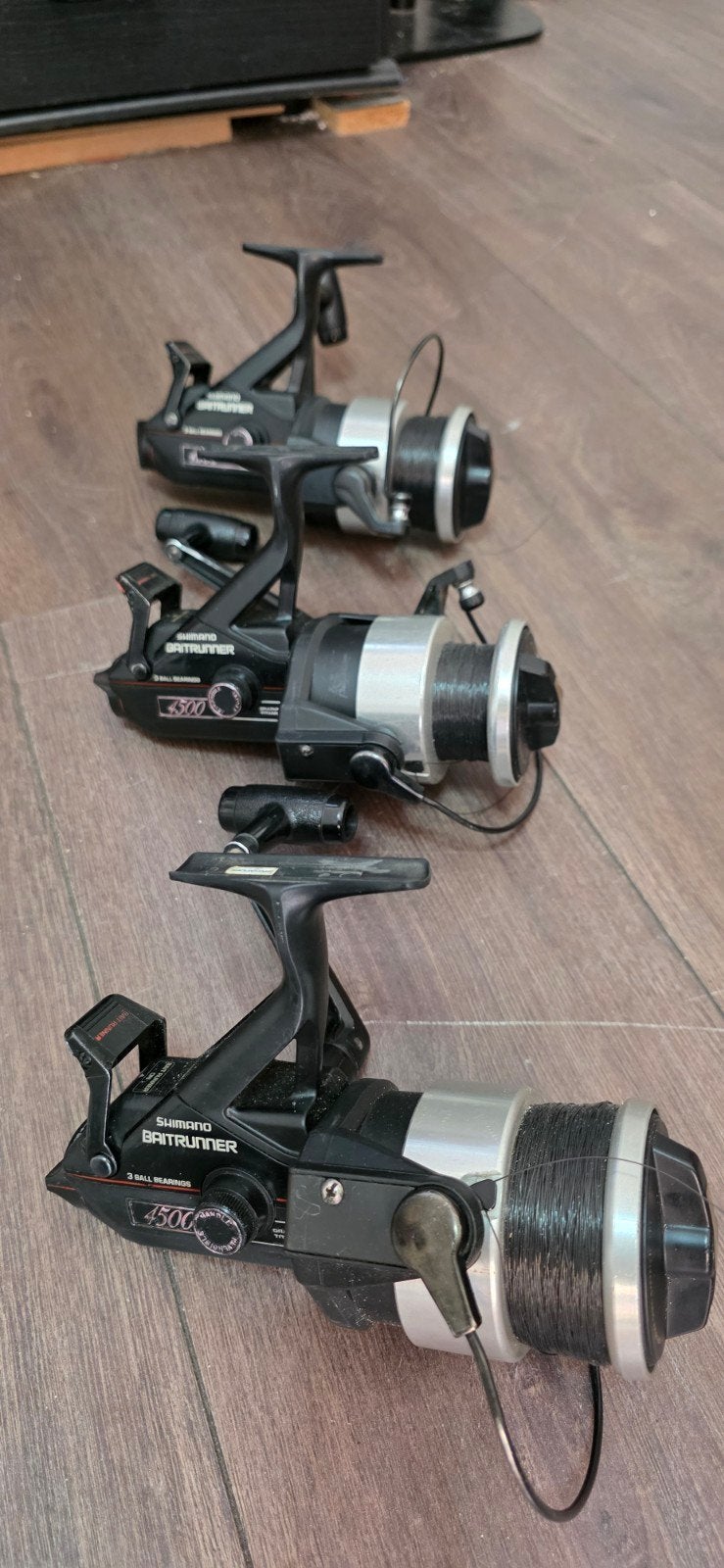 3 Shimano 4500A Baitrunners in topconditie met reserve spoel, Ophalen of Verzenden, Zo goed als nieuw