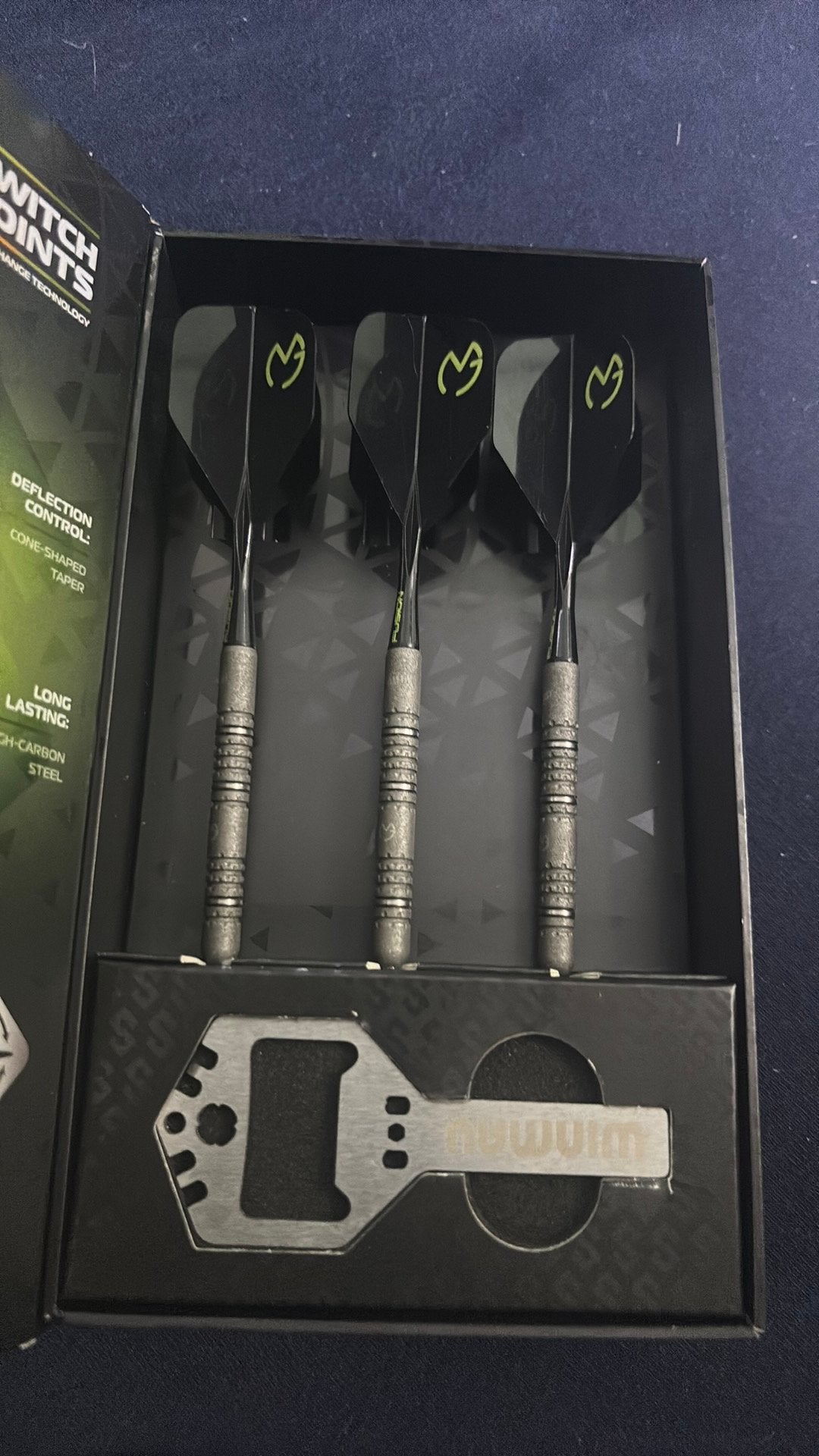 Van gerwen signature 24 gram, Sport en Fitness, Darts, Ophalen of Verzenden, Zo goed als nieuw, Pijlen