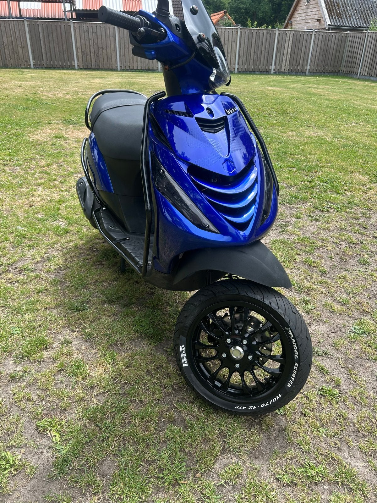 Piaggio Zip 2000 4-takt (voorvork), Fietsen en Brommers, Scooters | Piaggio, Gebruikt, Zip, Maximaal 45 km/u, Benzine, Ophalen
