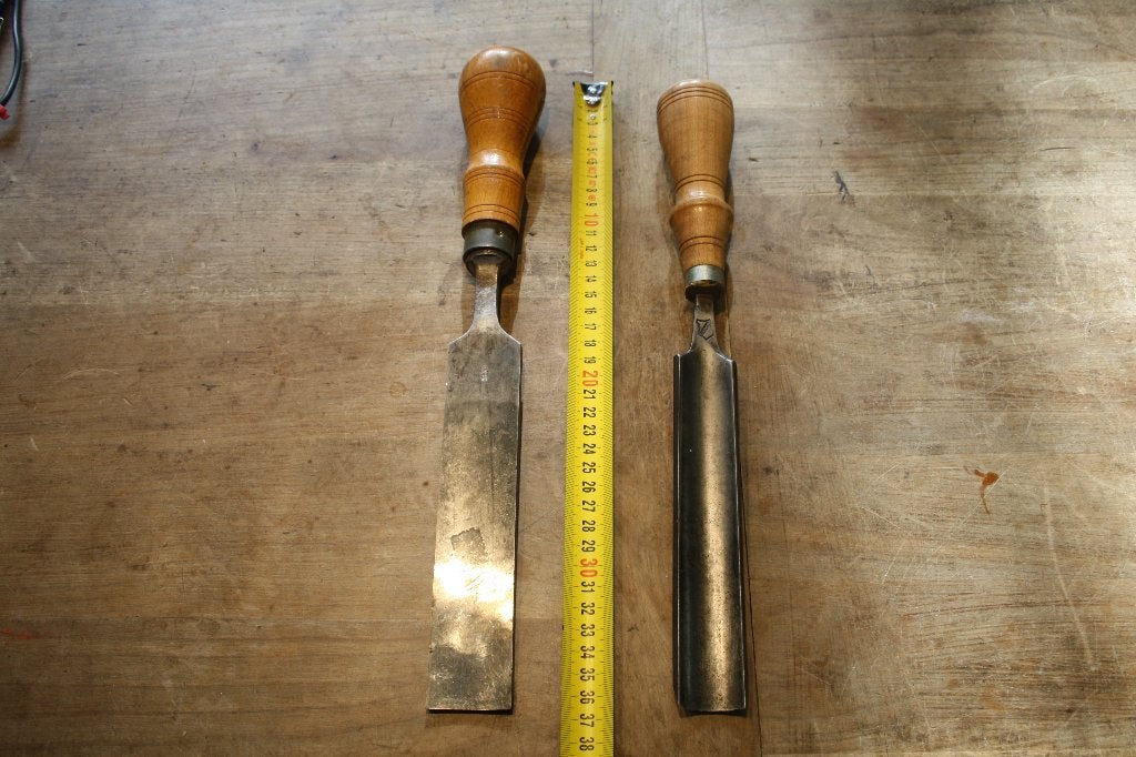 Gutsen, guts beitels 33mm en 38 mm, Antiek en Kunst, Antiek | Gereedschap en Instrumenten, Ophalen of Verzenden