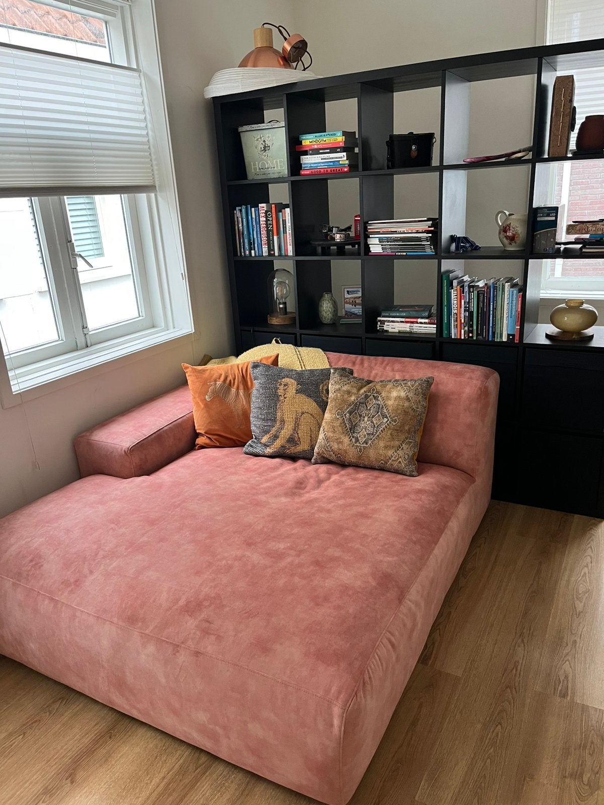 Prachtige roze velours bank – zo goed als nieuw, Huis en Inrichting, Ophalen, Tweepersoons, Zo goed als nieuw, Minder dan 150 cm