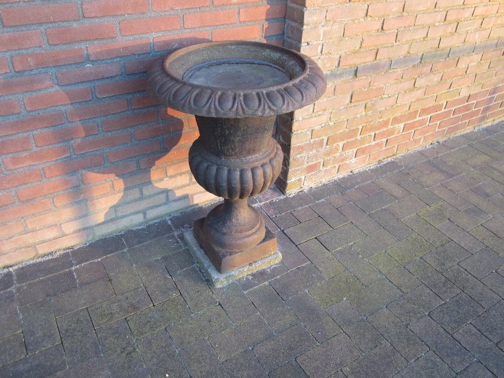 IJZEREN TUINVAAS HOOG80, Antiek en Kunst, Curiosa en Brocante, Ophalen