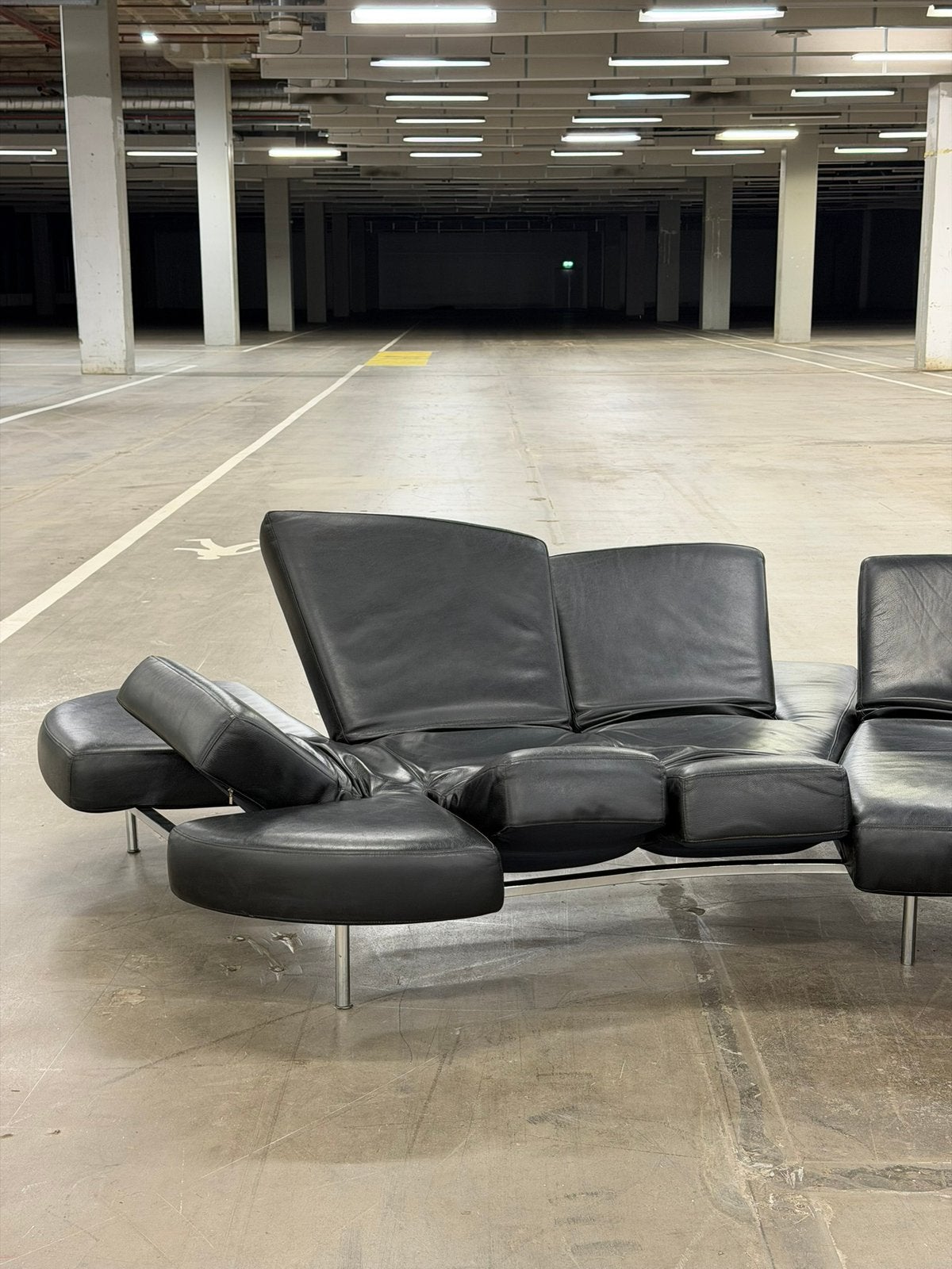 Edra Flap Sofa | Zwart Leer | NIEUWSTAAT + Garantie, Huis en Inrichting, 250 tot 300 cm, Ophalen of Verzenden, Zo goed als nieuw