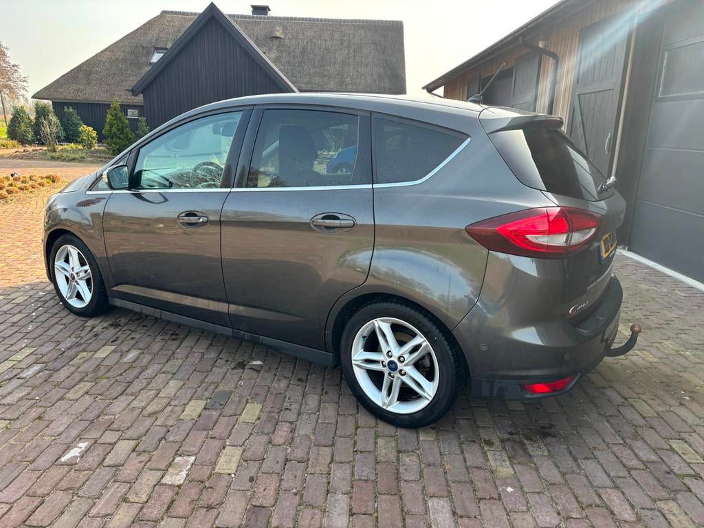 Ford C-Max 1.5 Sport,TREKHAAK ,NAVIGATIE ,CAMERA, STOELVERWA, Voorwielaandrijving, Euro 6, 4 cilinders, 150 pk