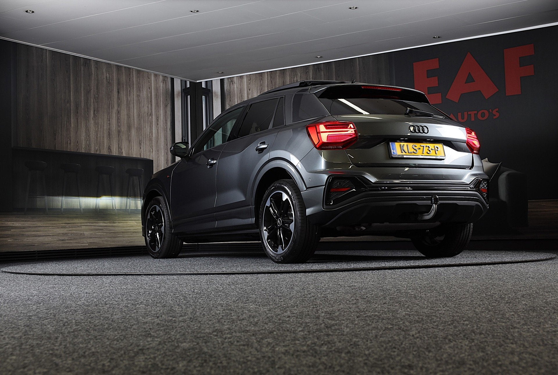 Audi Q2 35 TFSI S Line / 150 PK / AUT / Virtual Cockpit / Na, 4 cilinders, 150 pk, Leder en Stof, 690 kg