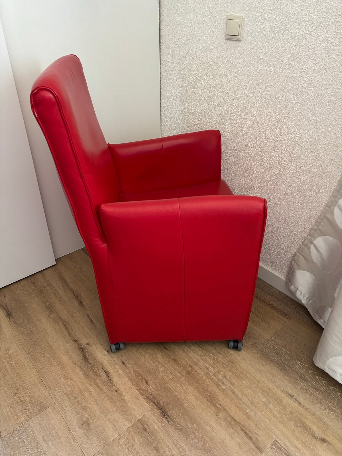Jess design eetkamerstoelen - 4 stuks (rood) GRATIS, Huis en Inrichting, Ophalen, Gebruikt, Leer, Vier