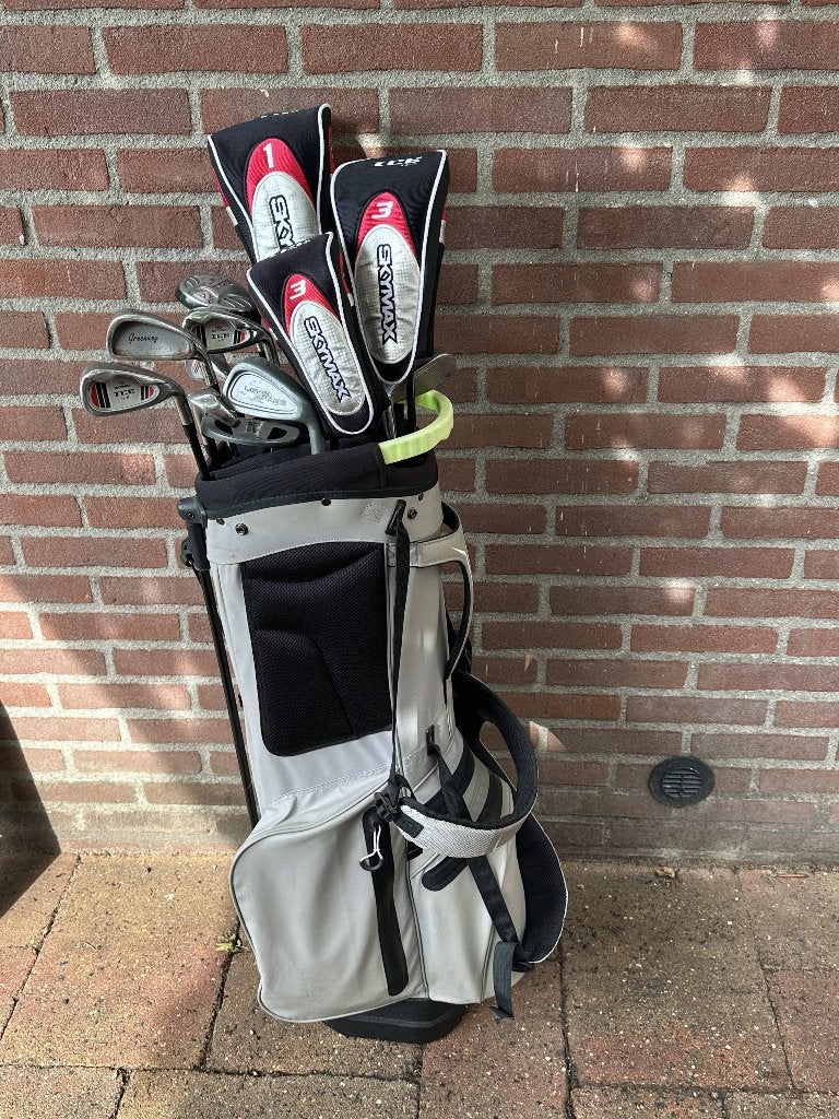 Golfuitrusting compleet, Ophalen, Zo goed als nieuw