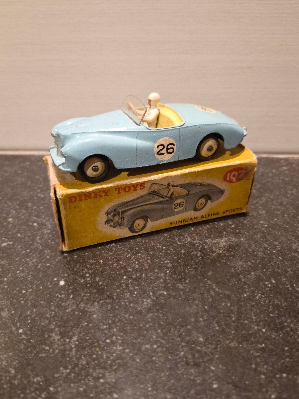 Dinky Toys Sunbeam Alpine Sports (107) - Zo goed als nieuw, Ophalen of Verzenden, Zo goed als nieuw, Auto