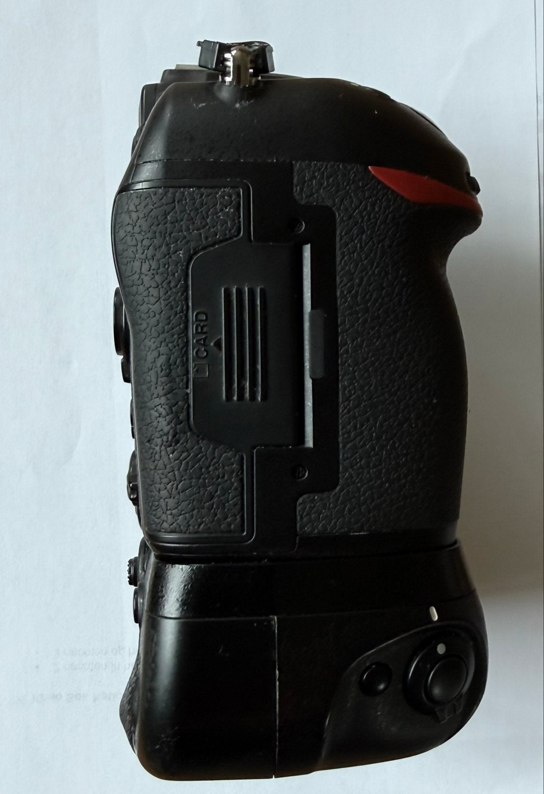 Nikon D850 DSLR Camera met Batterijgrip, Gebruikt, Spiegelreflex, Ophalen of Verzenden, Accu